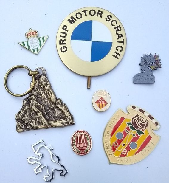 Emblemes per a empreses carrosseres, clubs, associacions etc.
